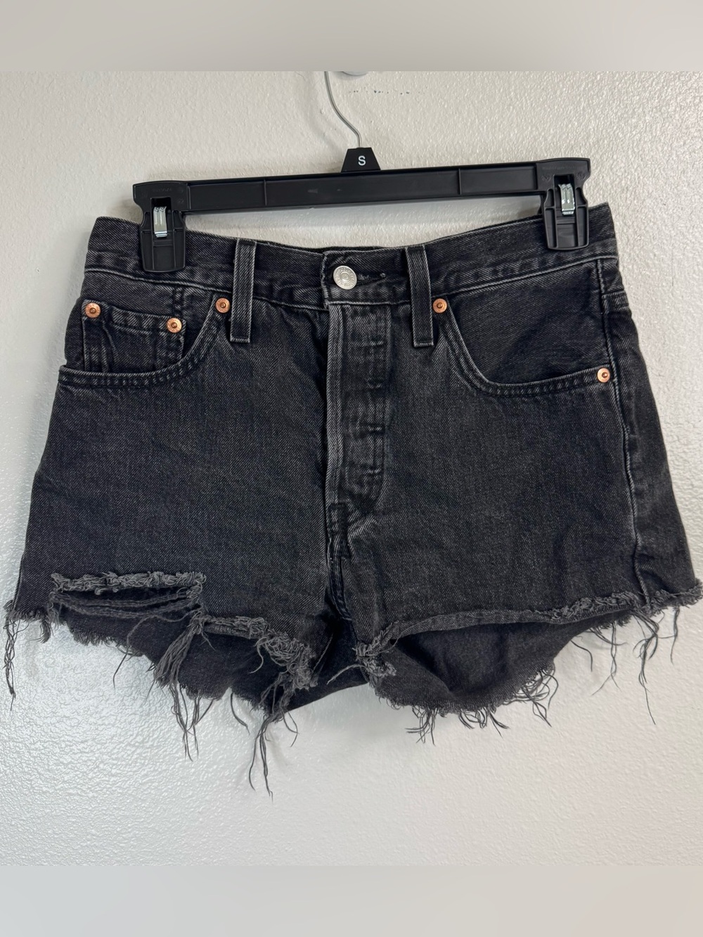 LEVI'S 501 Distressed Raw Hem Button Fly Black Jean Denim Shorts